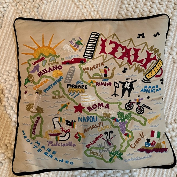 Catstudio Italy Cream and Black Pillow